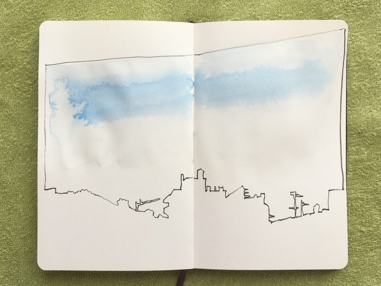 Aufgabe 6 von »Kunst vorm Frühstück«: den Himmel aus dem Fenster in einer Kontur zeichnen